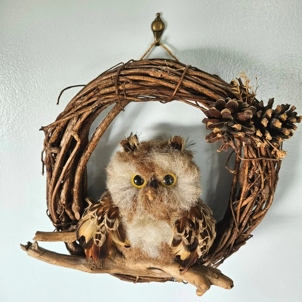 Vtg 80s Rustic Grapevine Wreath Fuzzy Owl Feathers Driftwood and Pinecones Decor